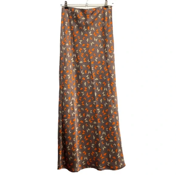 Glassons Butterfly Print Satin Maxi Skirt - Picture 2 of 7